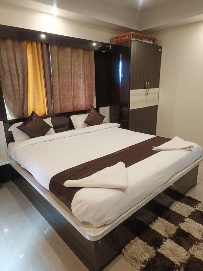 Green Heaven Shree Hotel Puri Ngoại thất bức ảnh