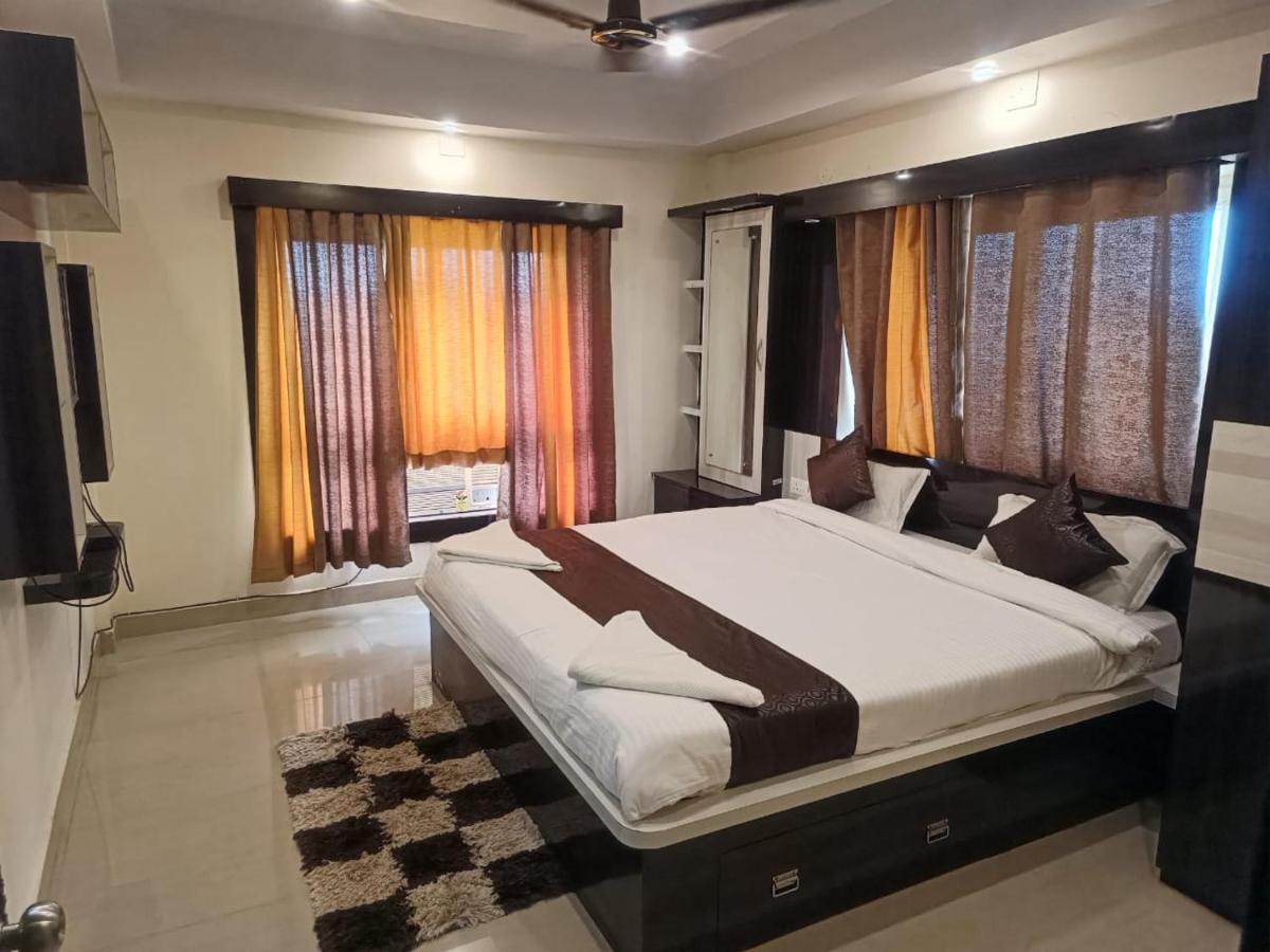 Green Heaven Shree Hotel Puri Ngoại thất bức ảnh