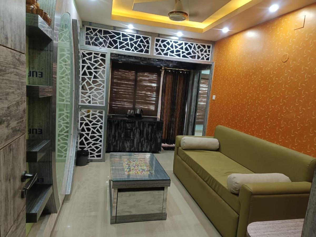 Green Heaven Shree Hotel Puri Ngoại thất bức ảnh