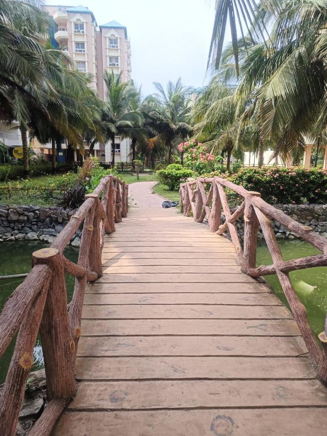 Green Heaven Shree Hotel Puri Ngoại thất bức ảnh