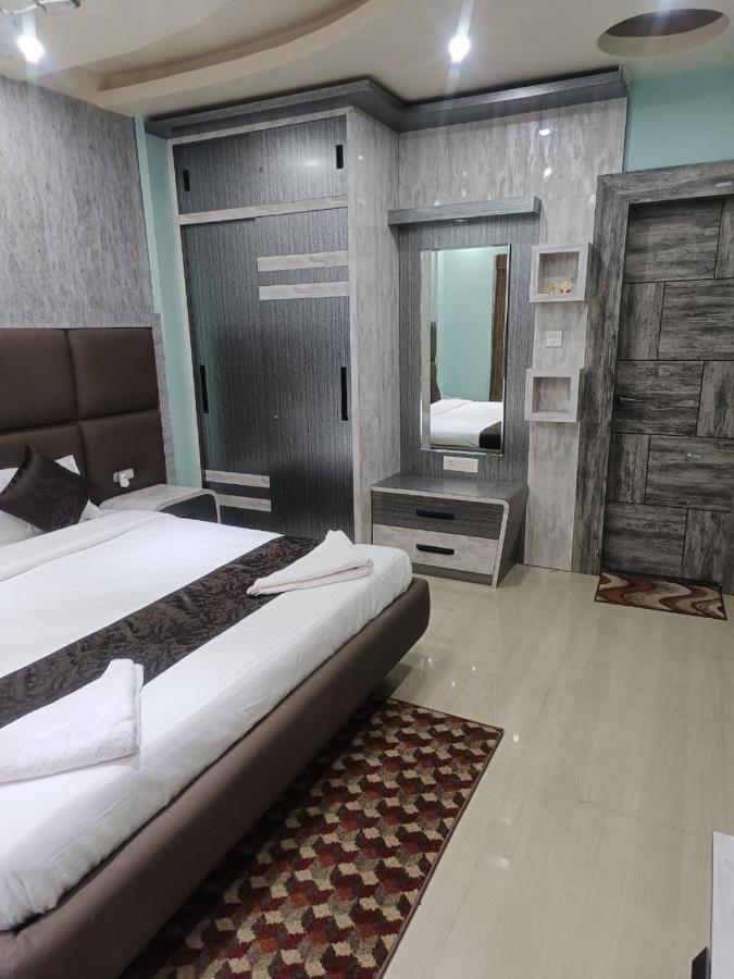 Green Heaven Shree Hotel Puri Ngoại thất bức ảnh